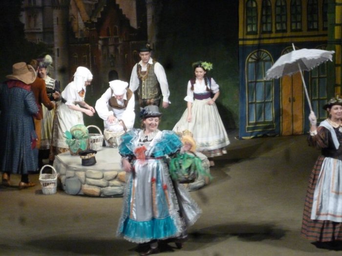 Поездка в театр