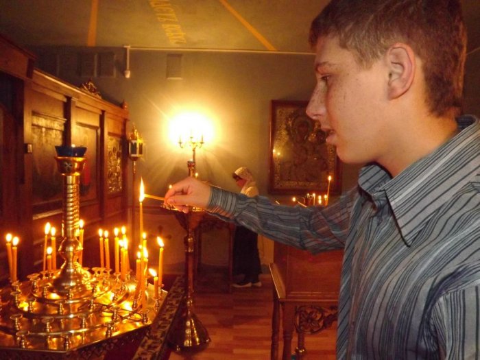 Первая служба