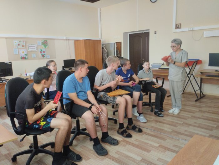 Музыкальная гостиная "Краски осени"