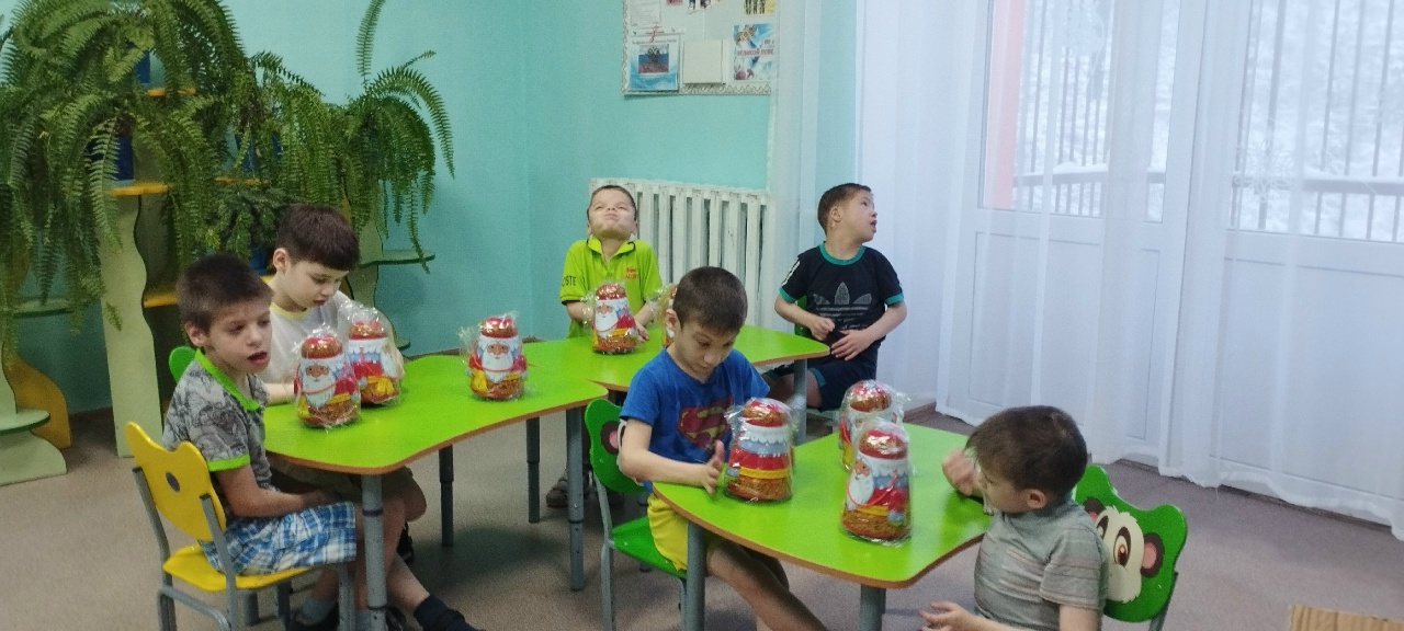 Подарки от друзей