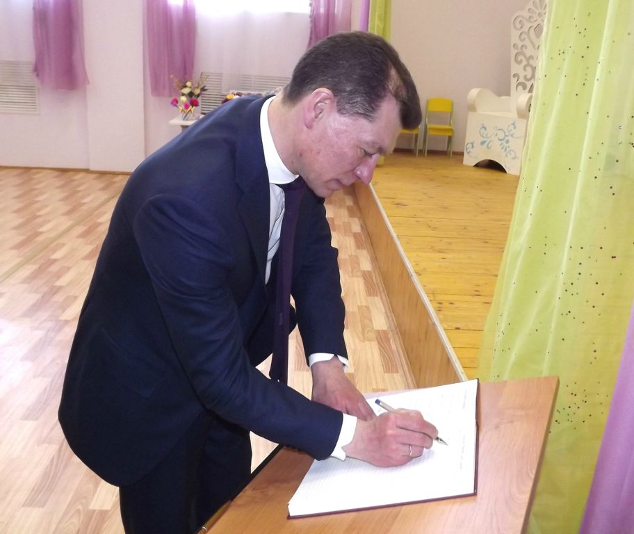 Визит министра