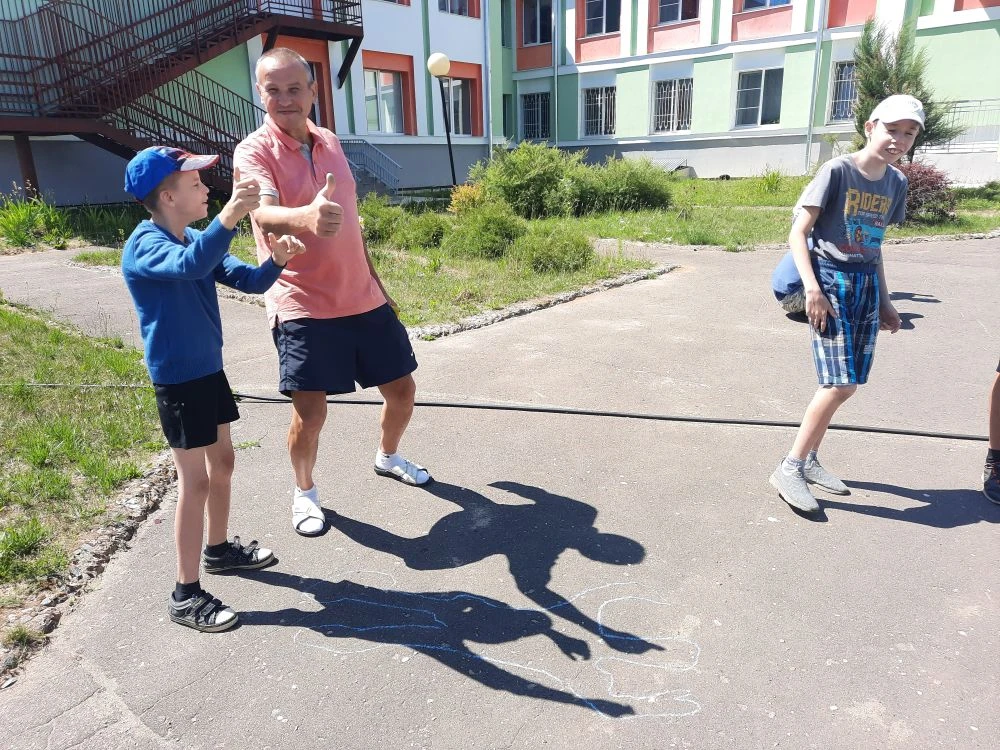 Силуэты и тени.