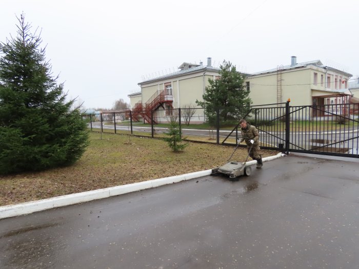 Субботник от УМВД