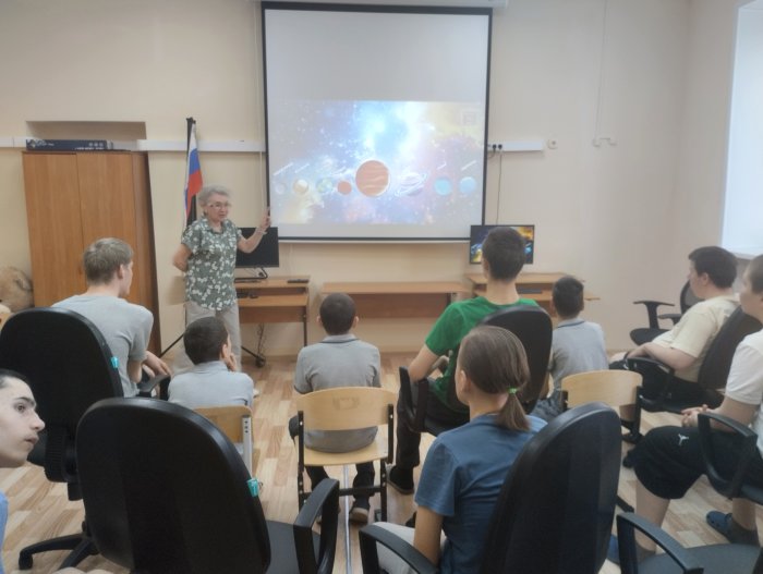 Музыкальная гостиная  "Космос"