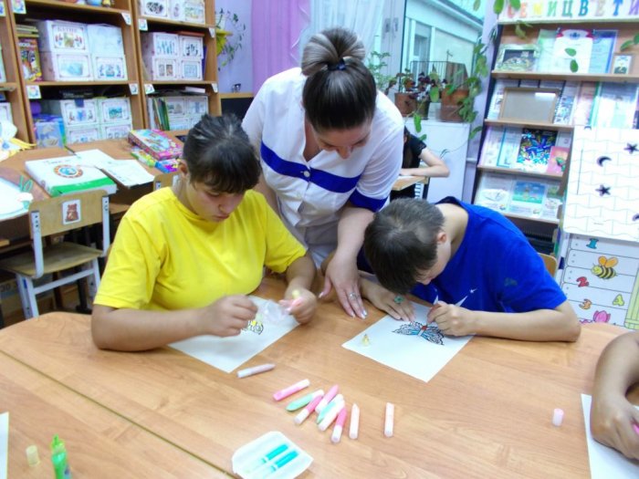 Арт-терапия