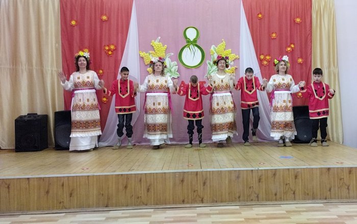 Концерт к 8 марта!