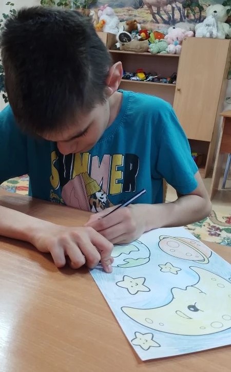 Рисование ко Дню космонавтики