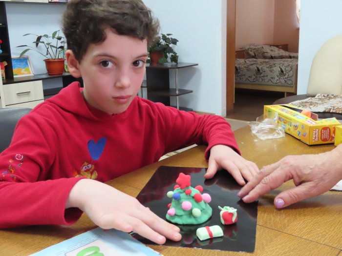 Занятие лепкой