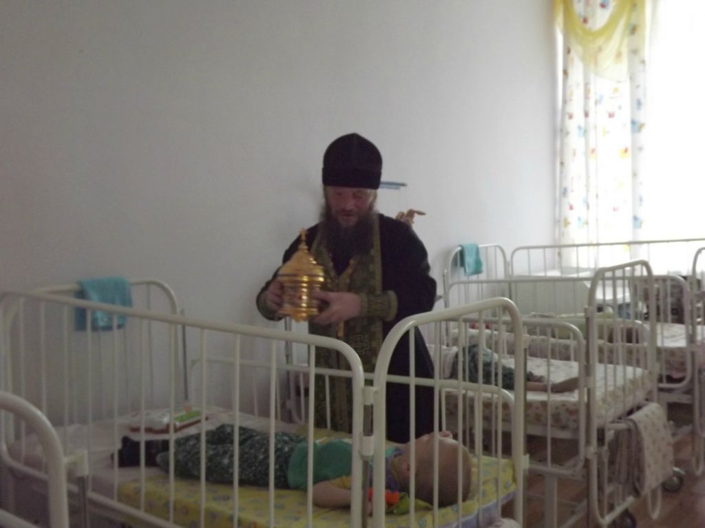 День памяти святой преподобномученицы Елизаветы.