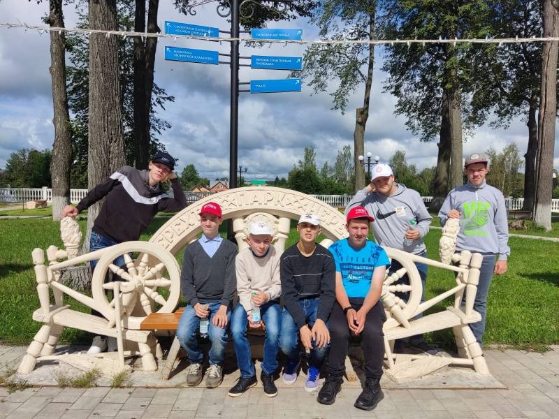 Ткацкий двор