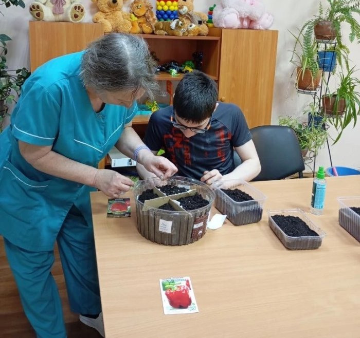 Заботимся об урожае с весны