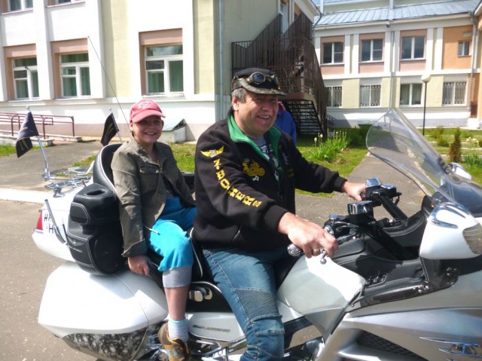 Друзья-байкеры