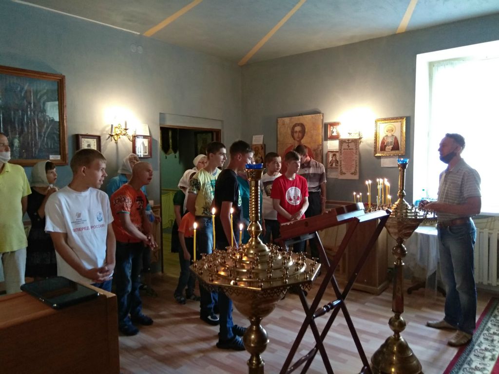 День Святого Пантелеимона.