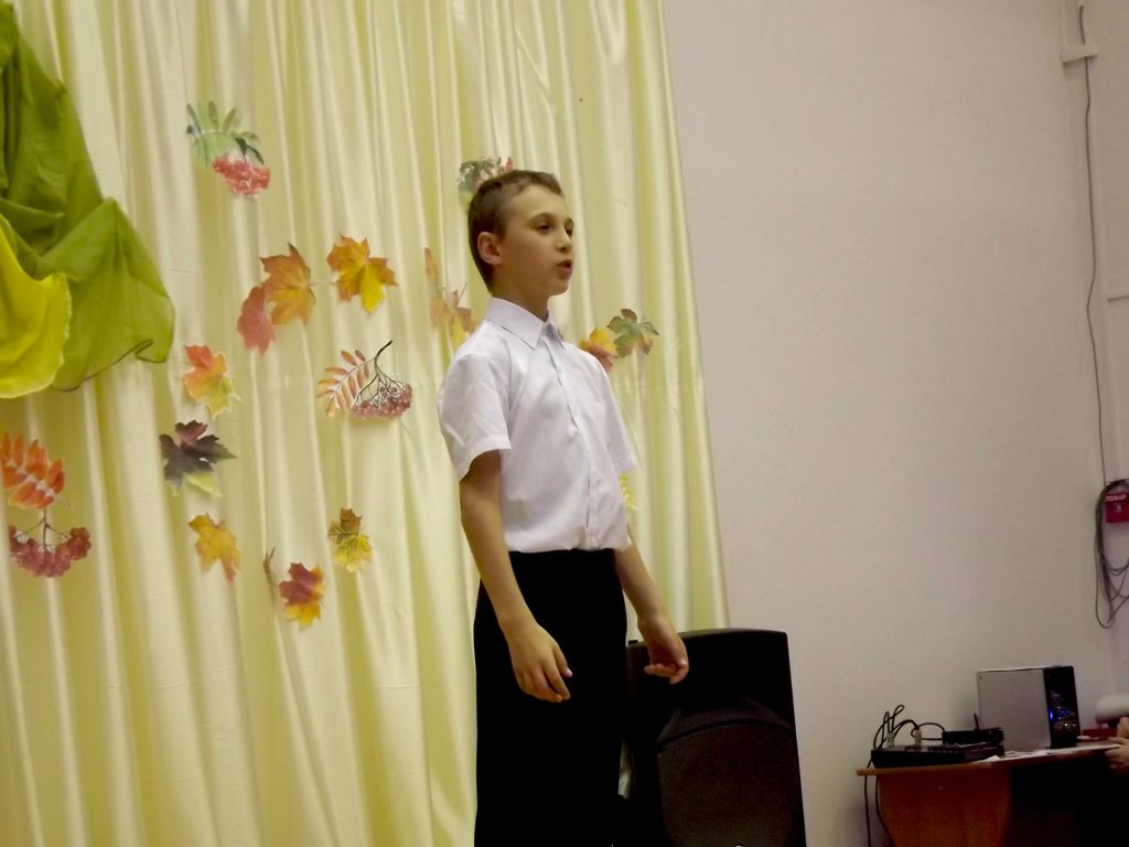 Праздник у школьников