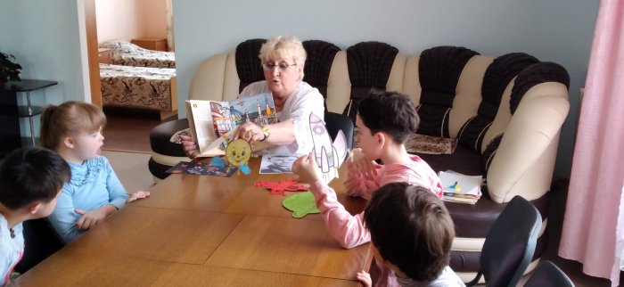 Занятия ко Дню космонавтики