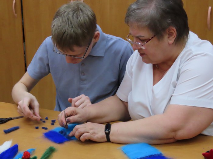 Мастер-класс по рисованию шерстью