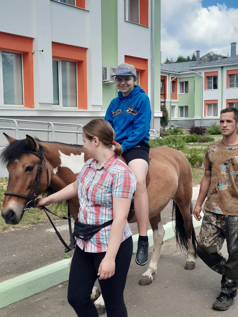 Катание на лошадях
