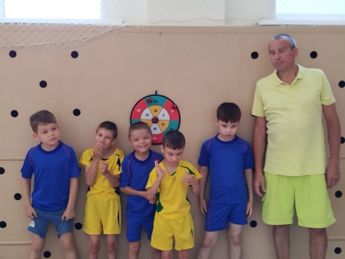 Игра в дартс