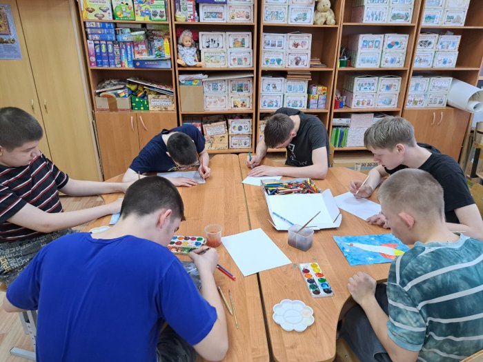 Рисование "Космос"