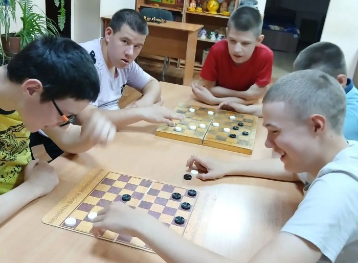Турнир по шашкам