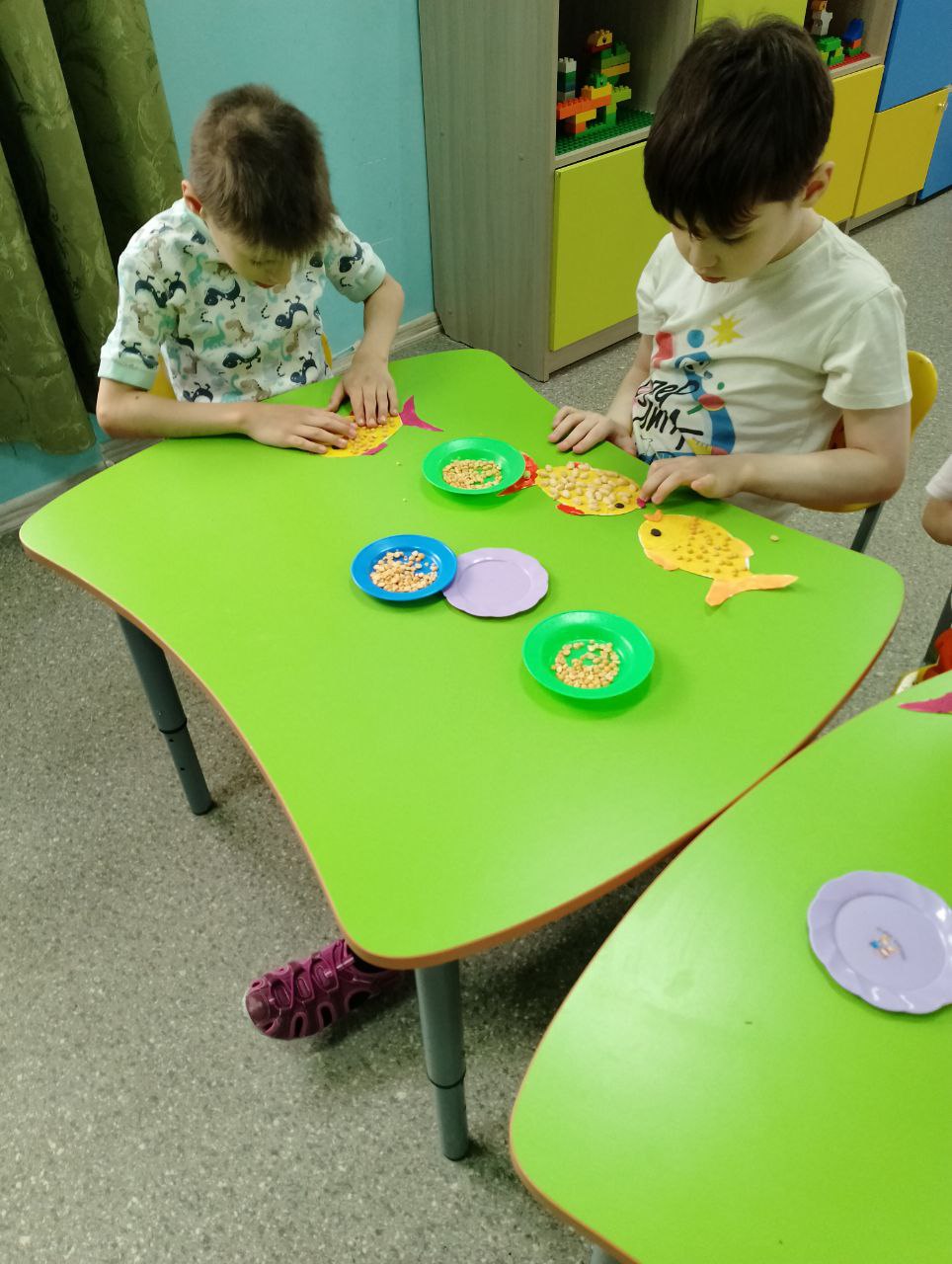 Знакомство с аквариумными рыбками