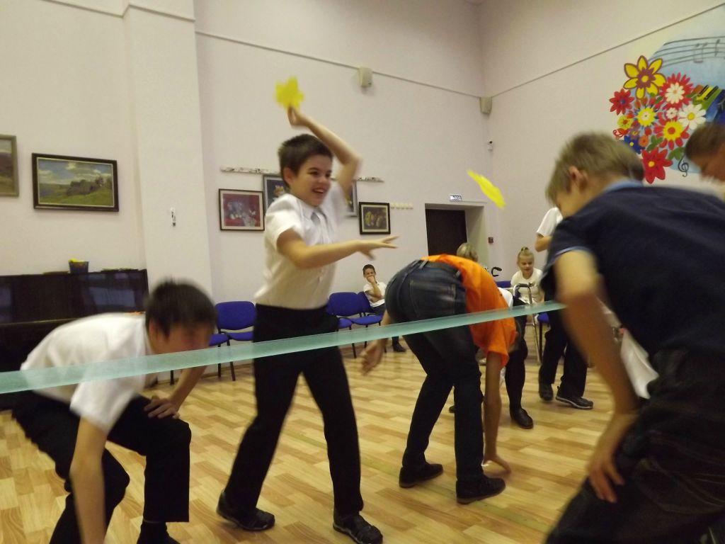 Праздник у школьников