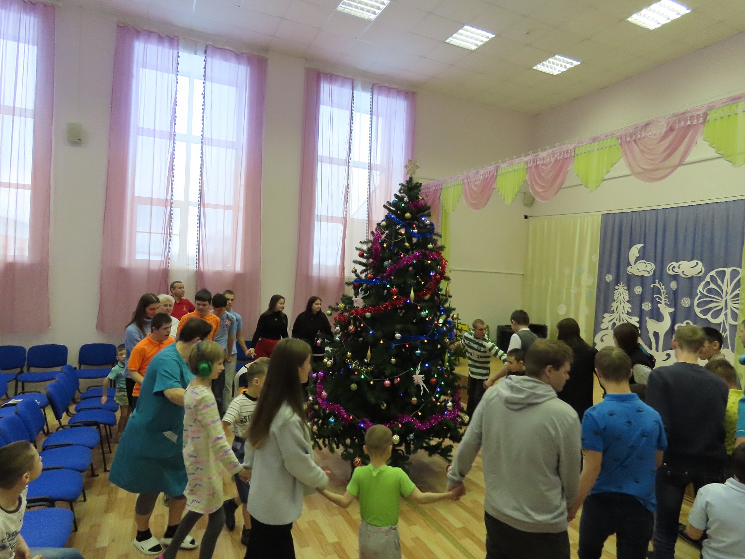 Новогодний праздник от студентов