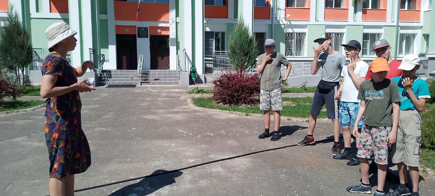 Рисунки на асфальте.