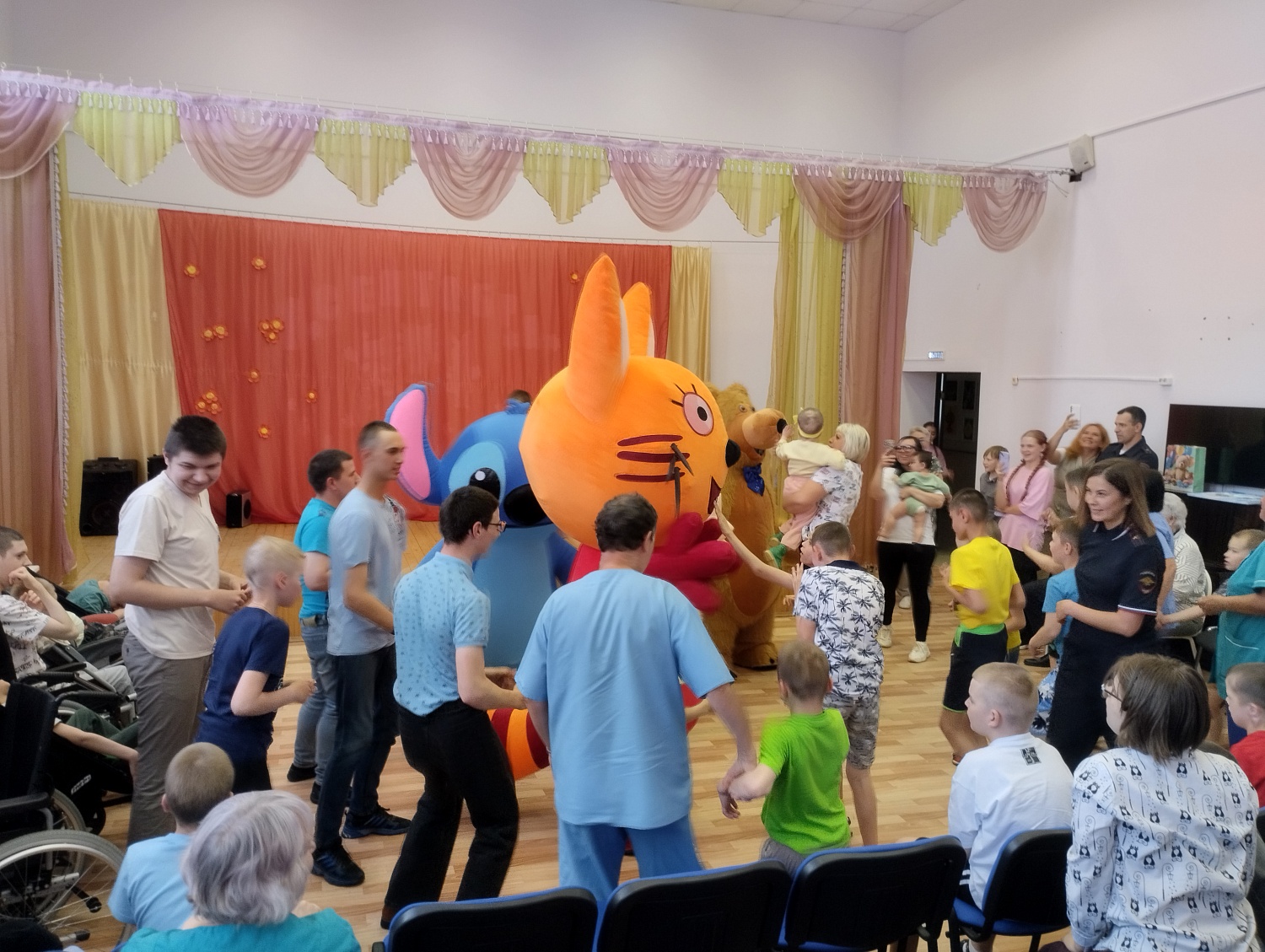 Праздник от УМВД