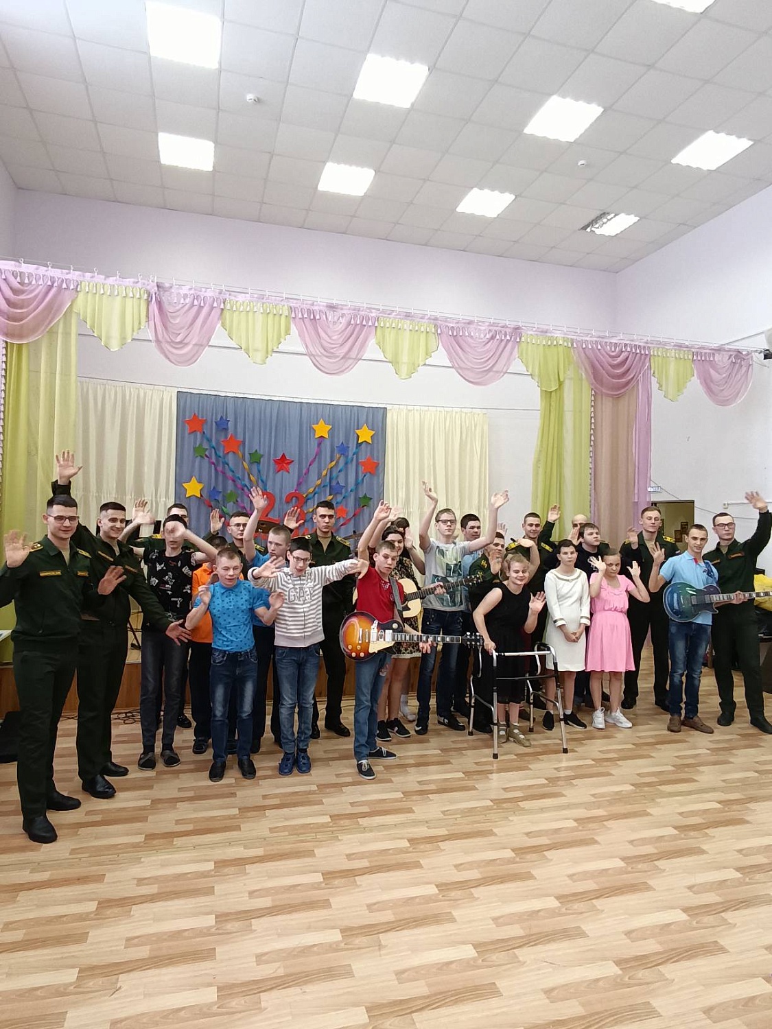 Курсанты в гостях у ребят