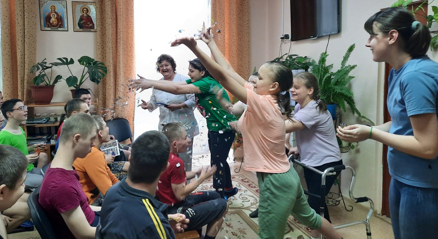 23 февраля
