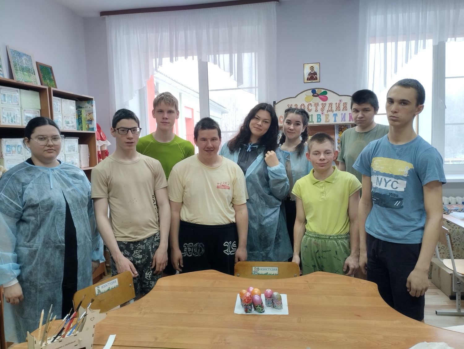 Мастер-класс  по украшению пасхальных яиц от студентов КГУ