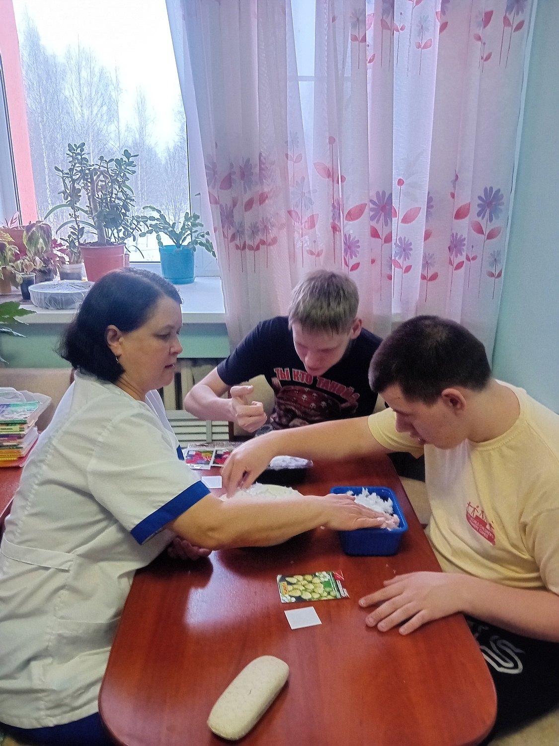 Юные садоводы