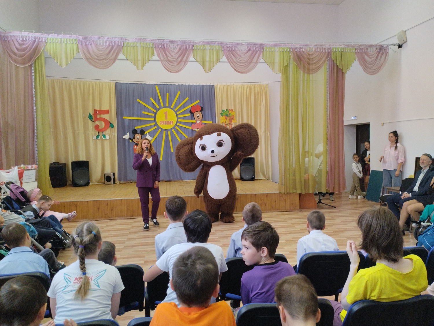 Поздравление от УМВД к 1 сентября