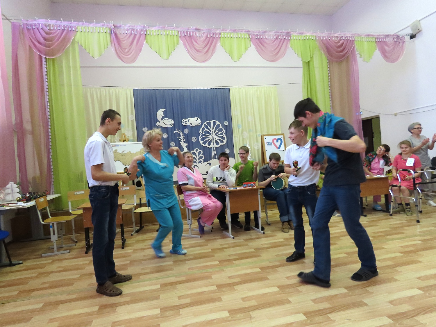 Вся семья вместе, так и душа на месте