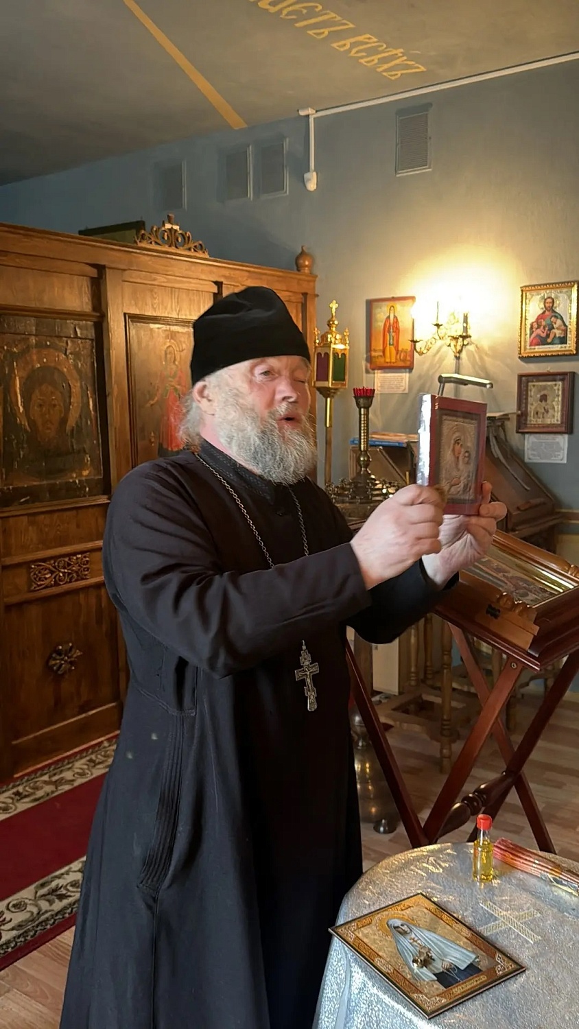 Подарки для храма