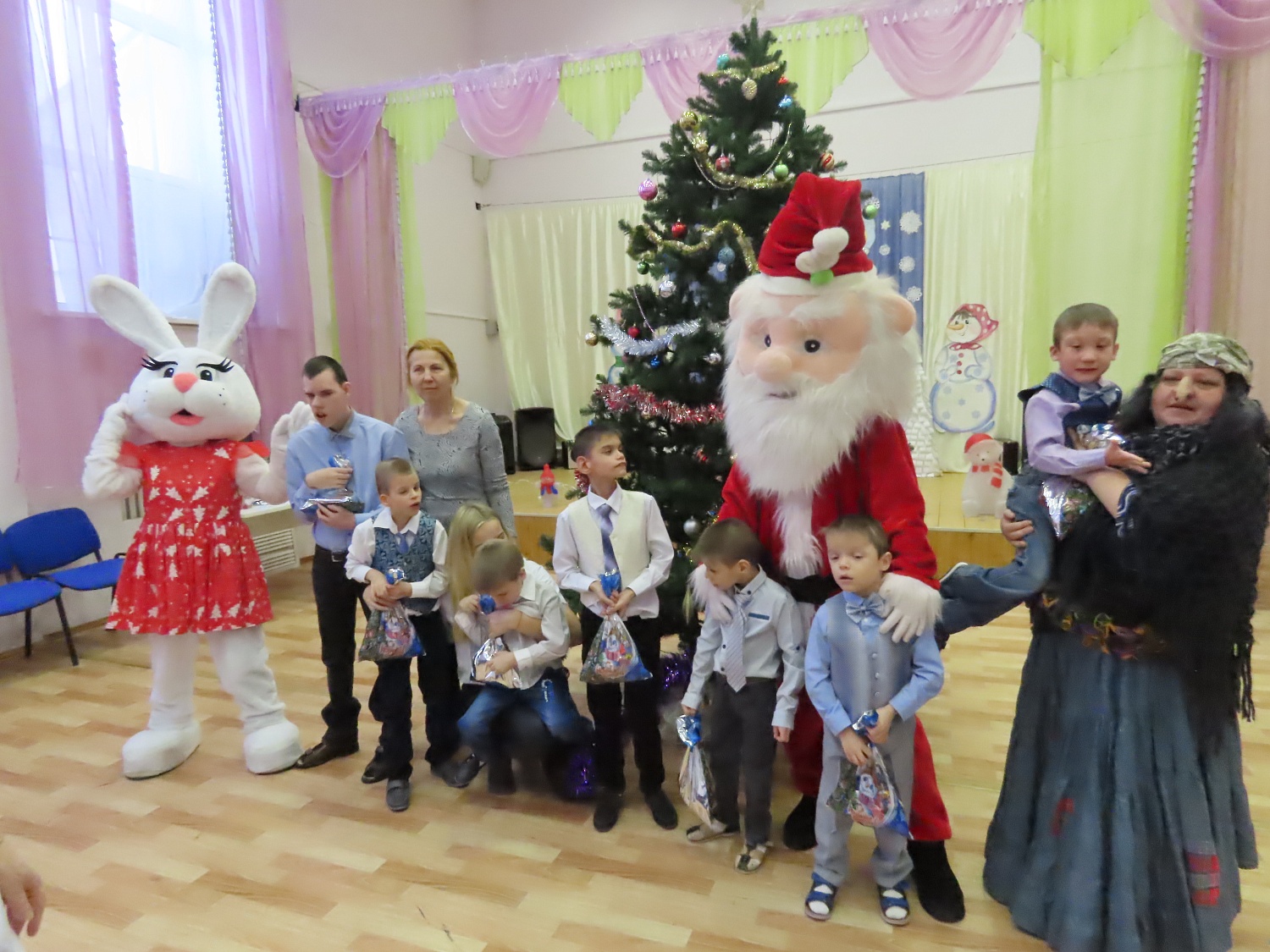 Поздравление от друзей