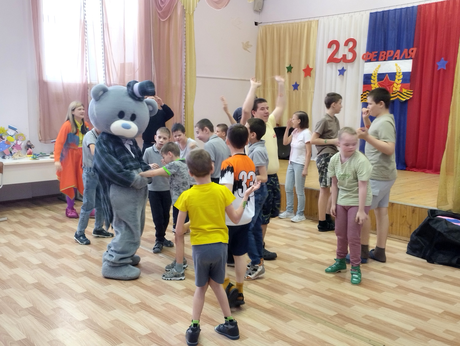 "Доброград" дарит праздник детям