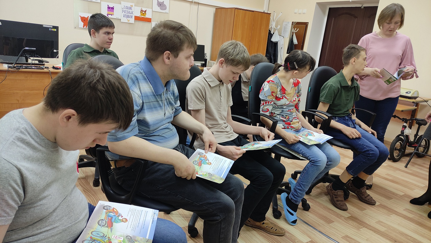 Занятие по правилам дорожного движения