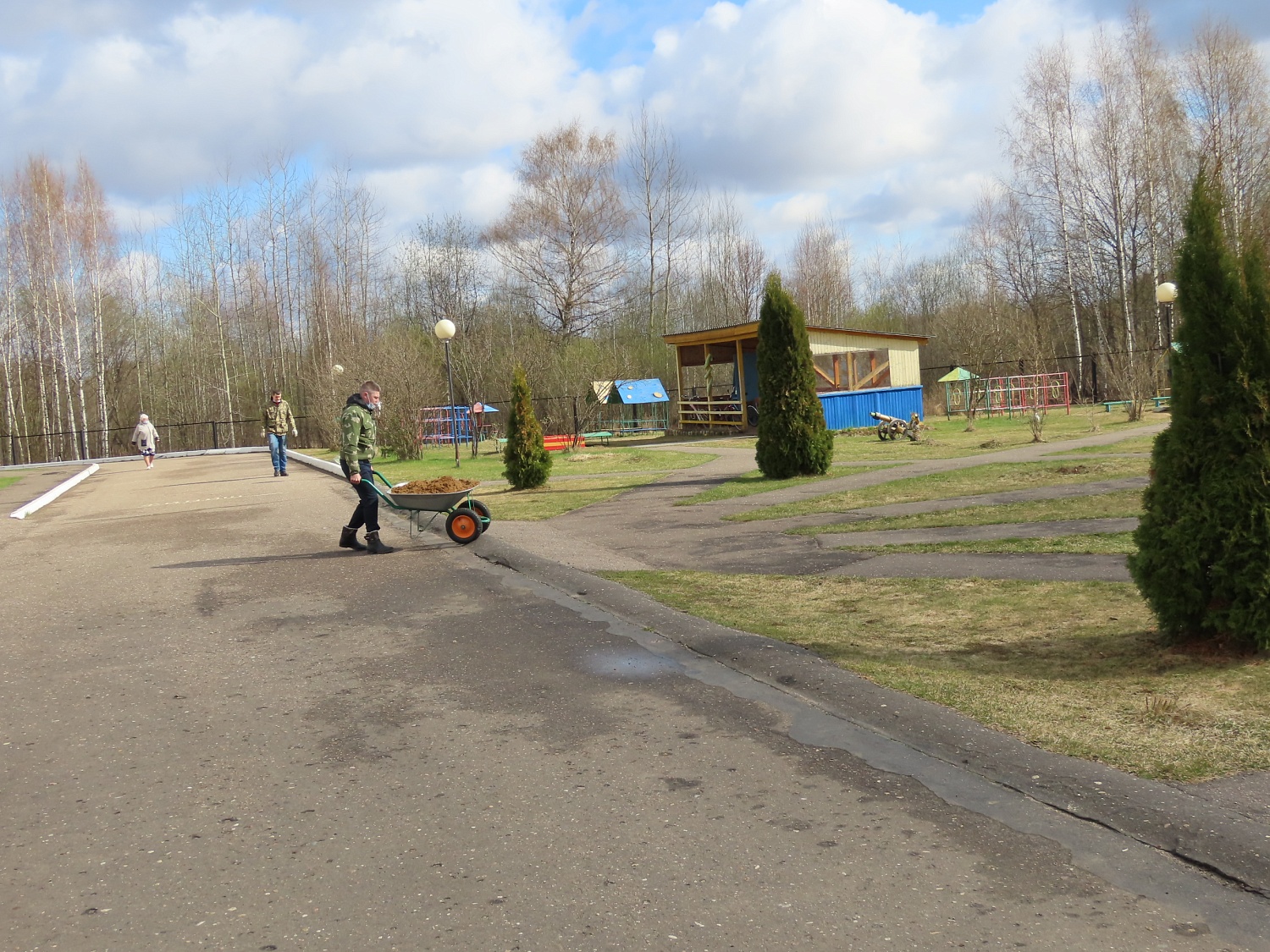 Субботник от УМВД