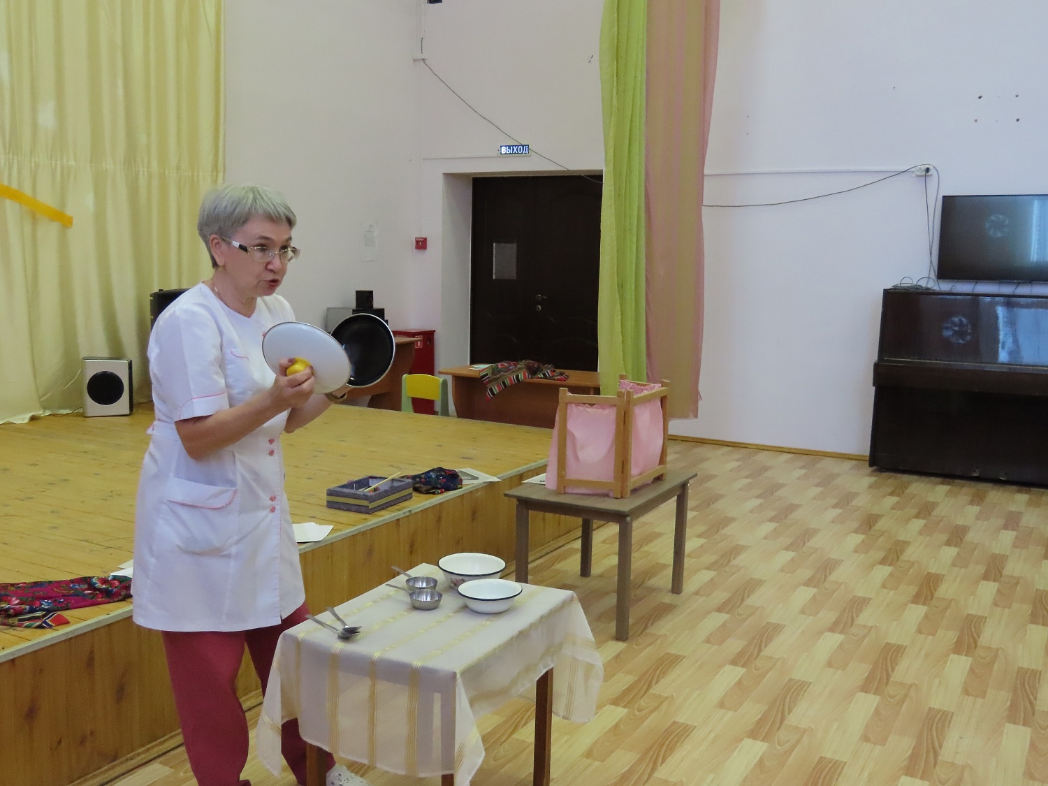"В мире звуков"