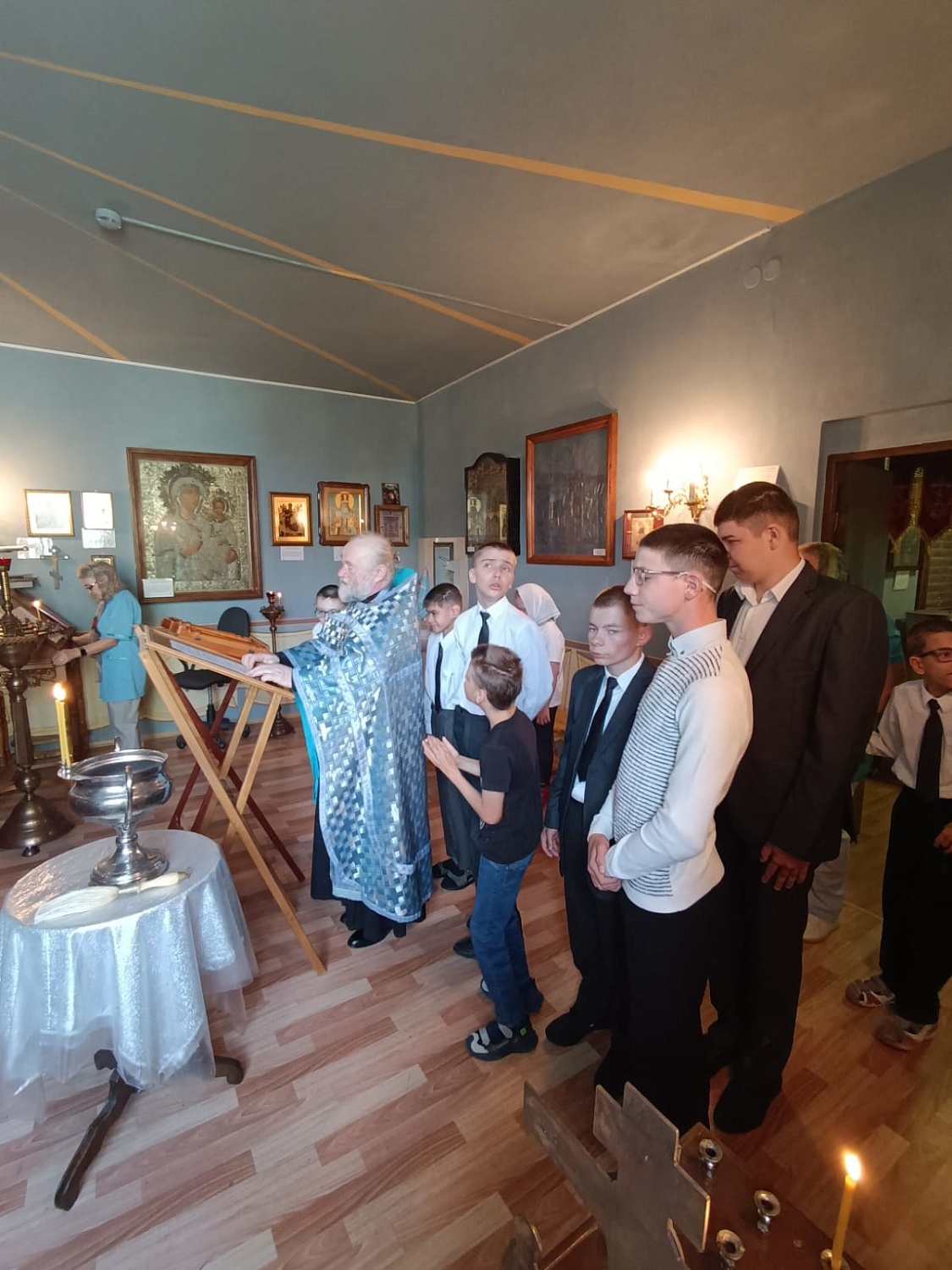 Молебен к началу учебного года.