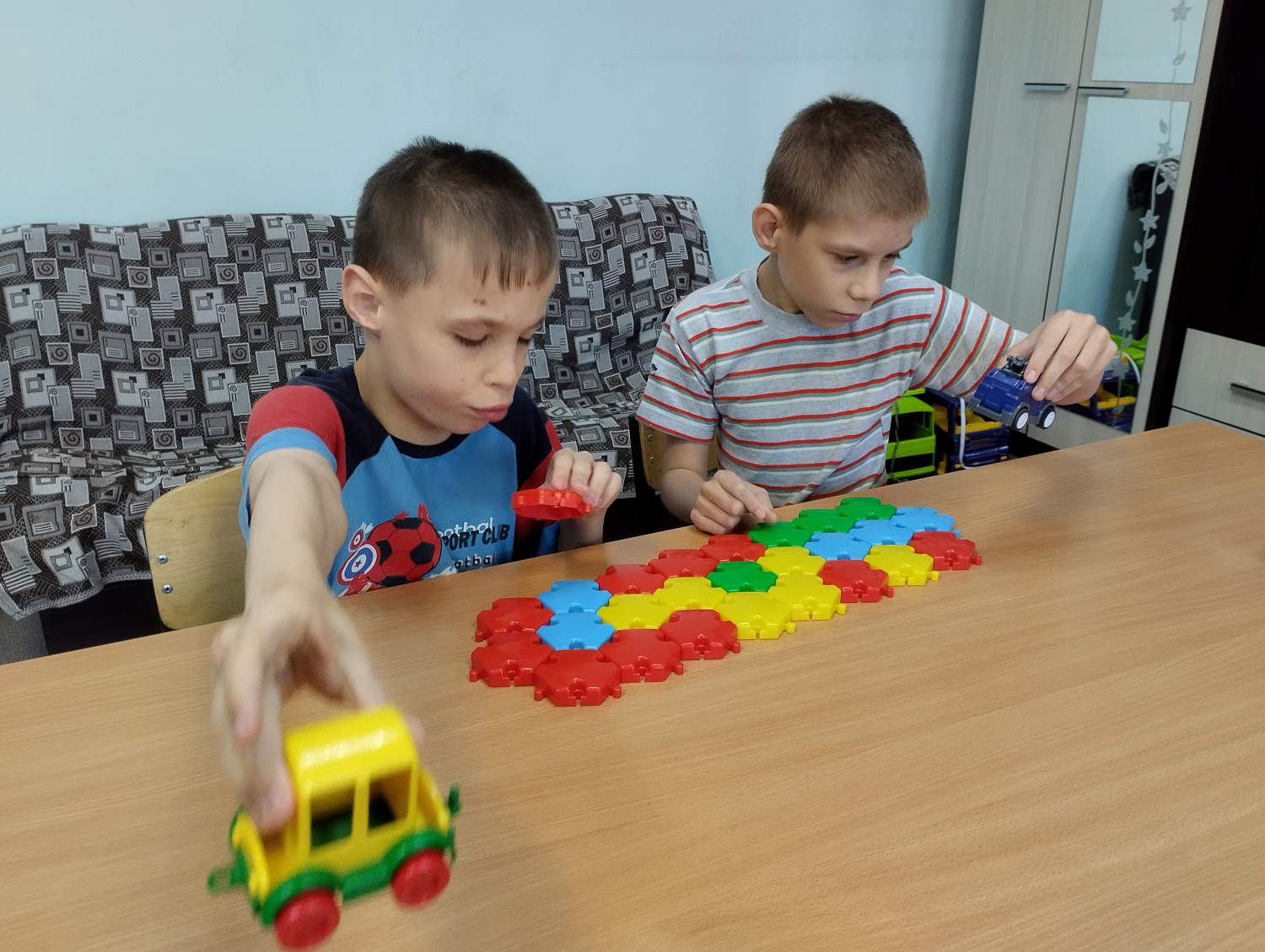 Наши «Фантазёры» строили сегодня!