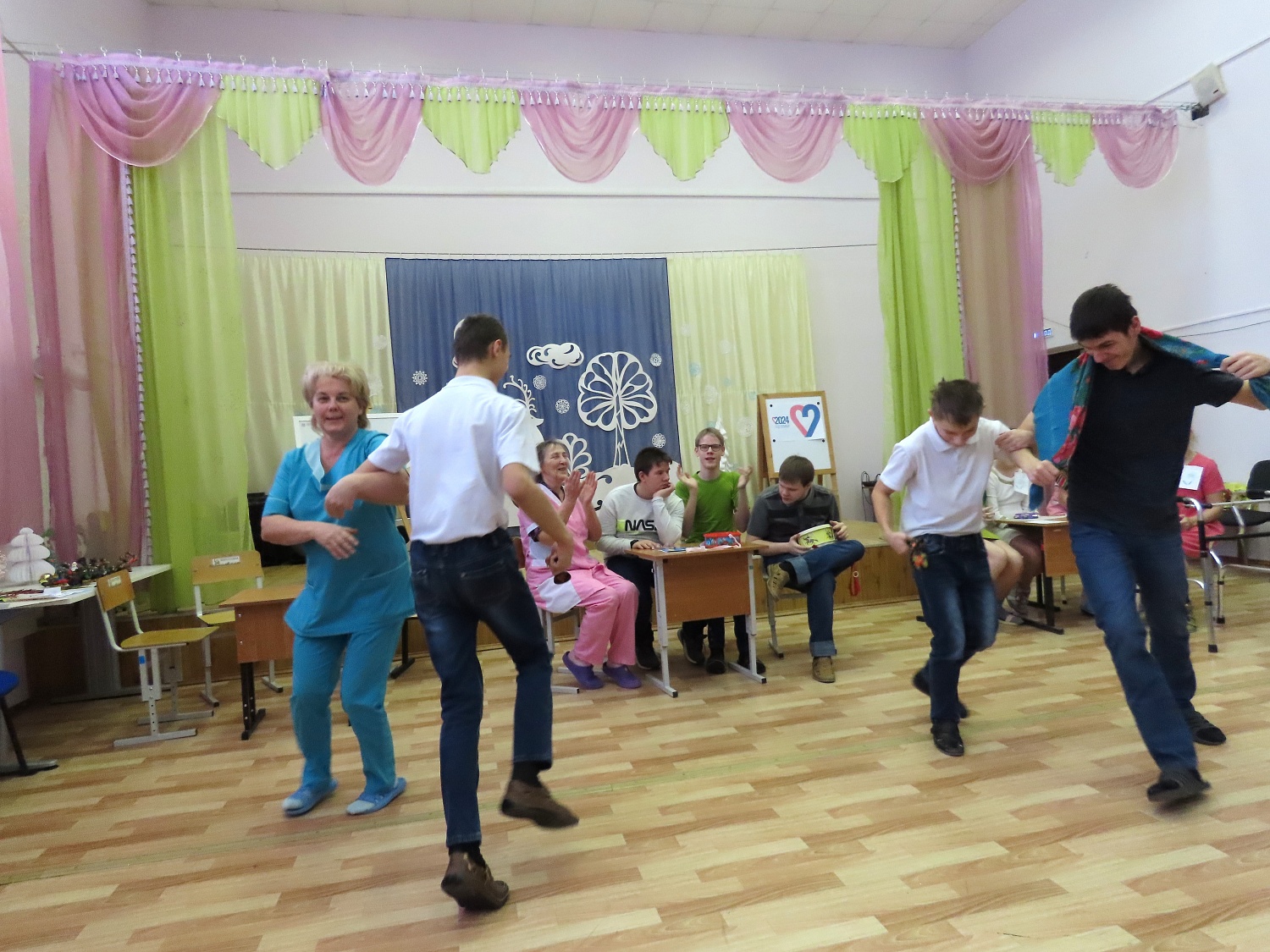 Вся семья вместе, так и душа на месте