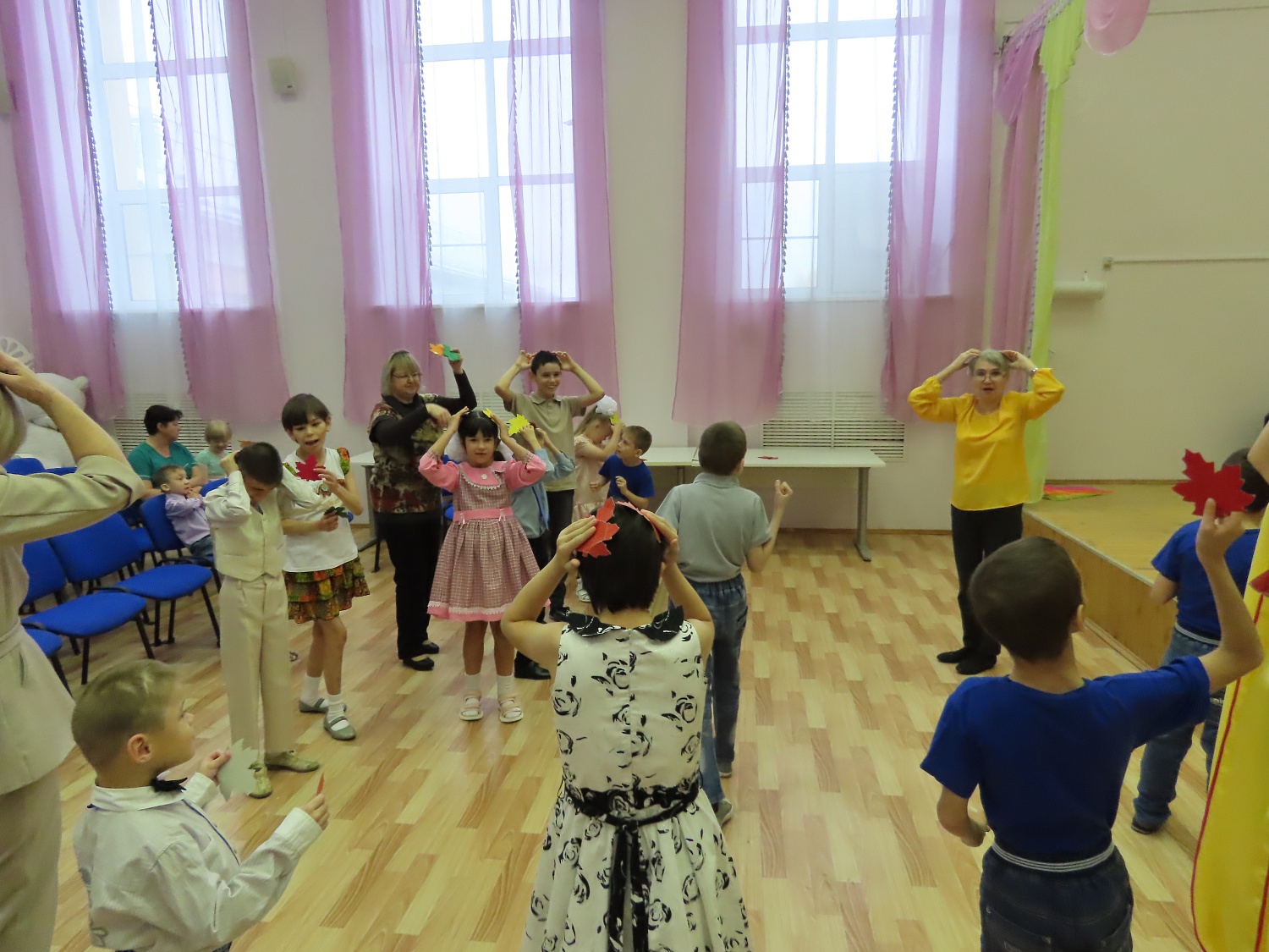 Праздник осени