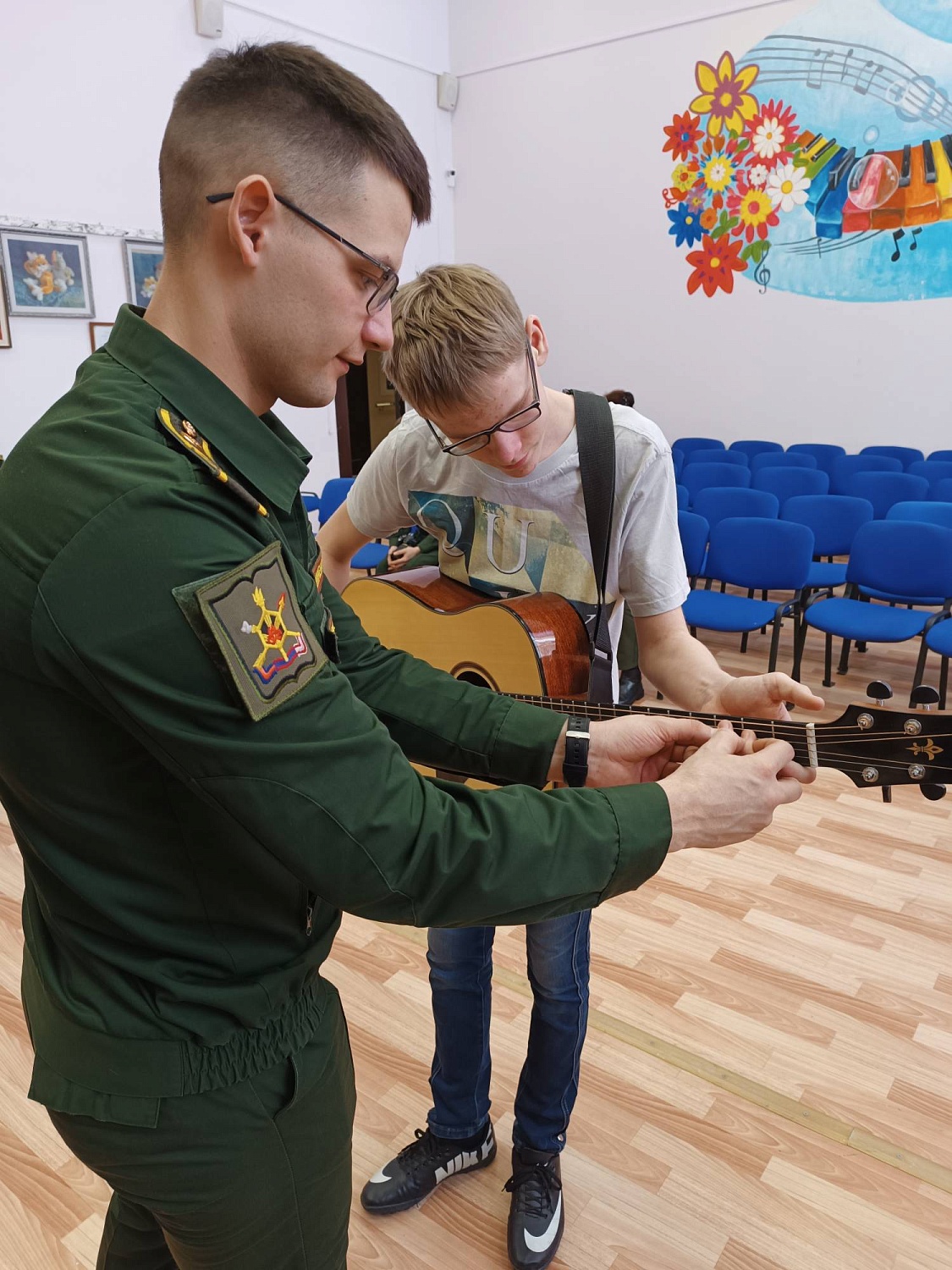 Курсанты в гостях у ребят
