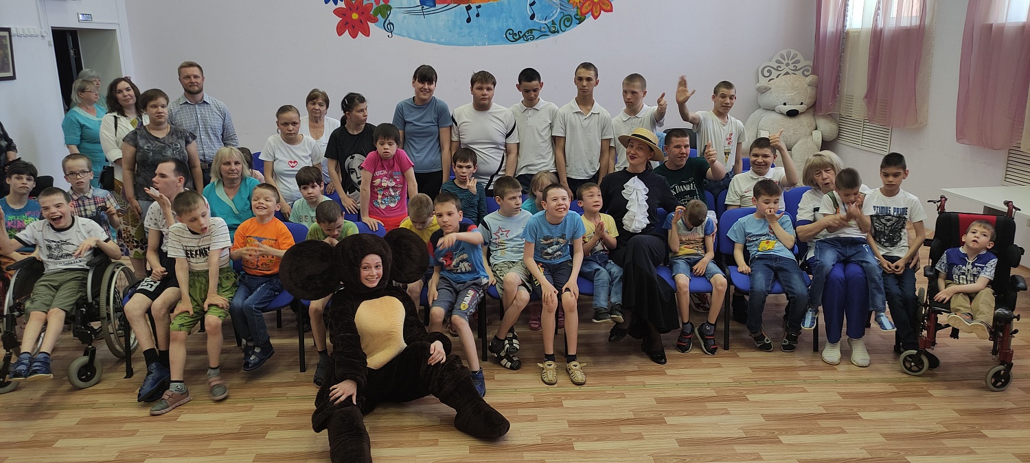 Праздник от ЮК "Виноградов"