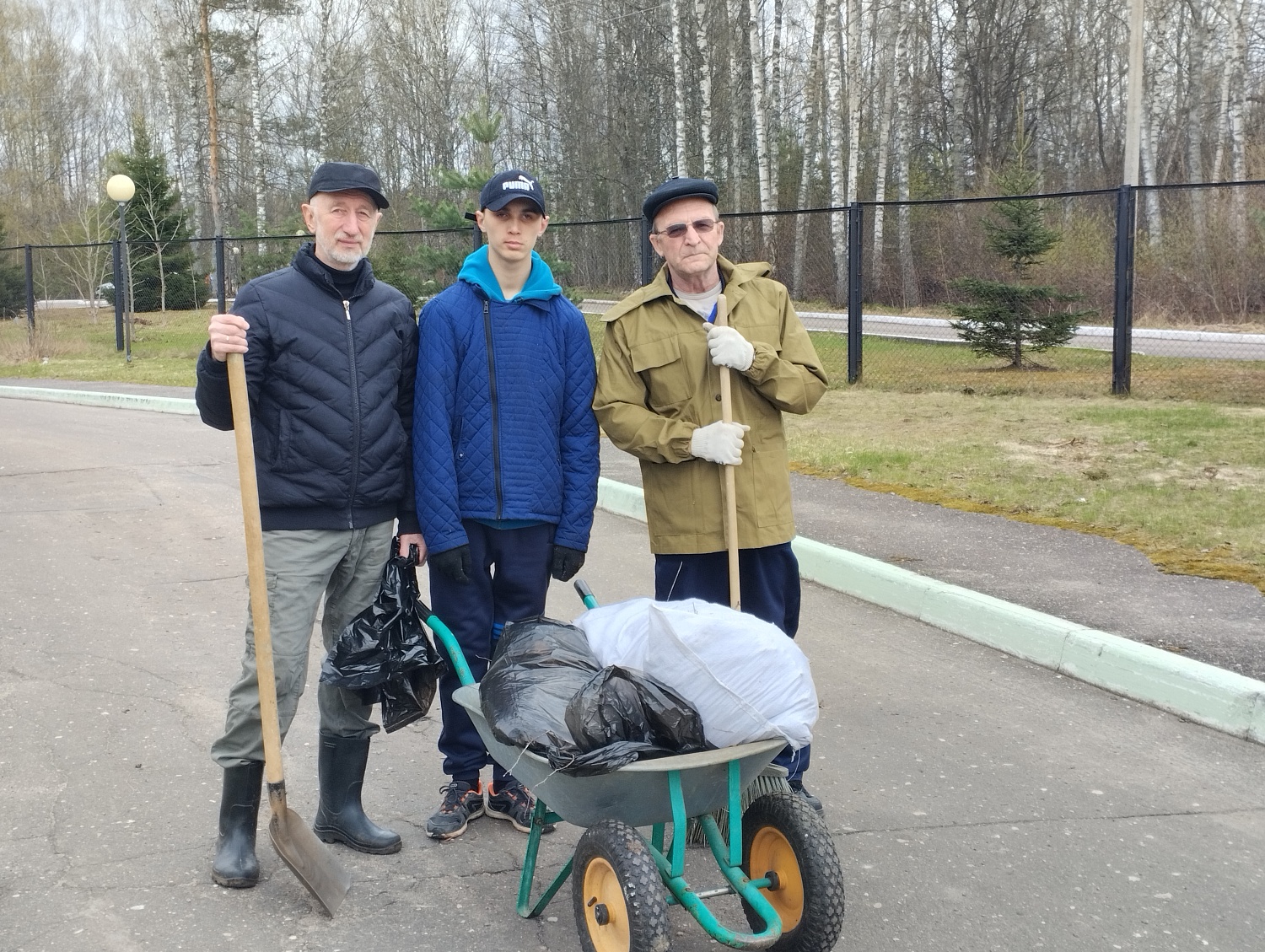 Весенний трудовой десант