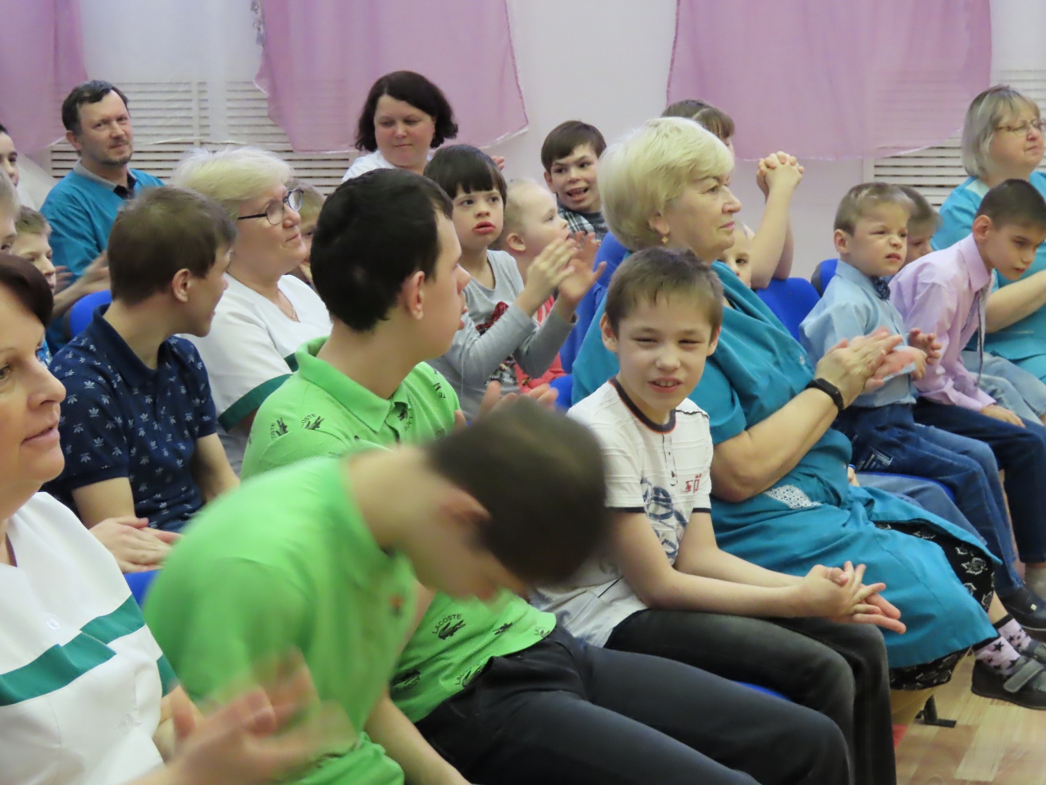 Театр "Яхонт"