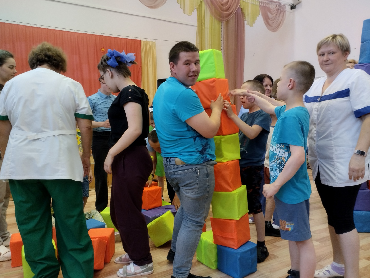 Праздник детства и радости с БФ "Северная корона"